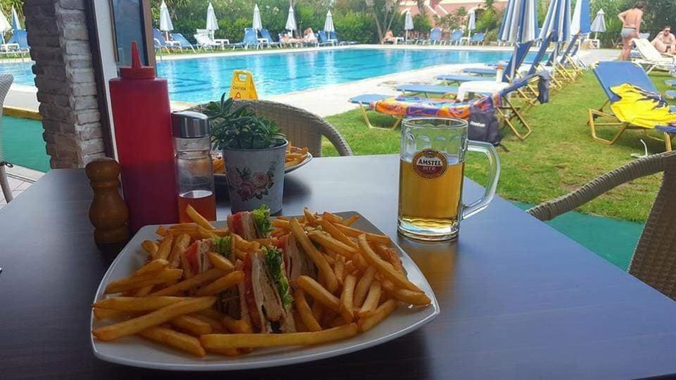 Monika Hotel Sidari Сидарион Экстерьер фото